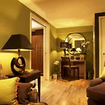 Feversham Arms & Verbena Hotel 4*