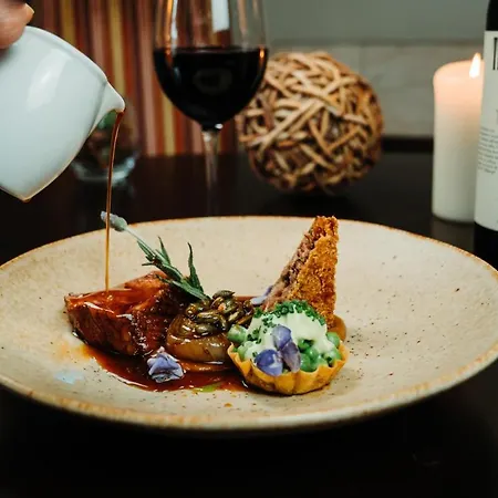 Feversham Arms & Verbena فندق هلمسلي