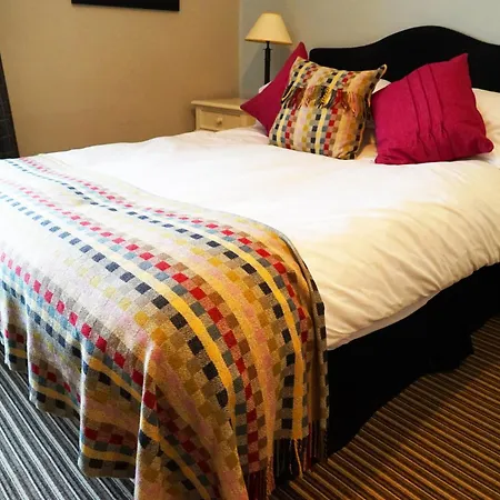 Feversham Arms & Verbena Hotel 4*