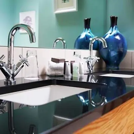 Feversham Arms & Verbena 4* Helmsley