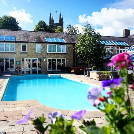 Feversham Arms & Verbena فندق هلمسلي