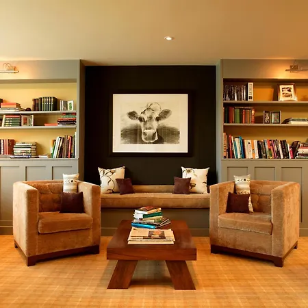 Feversham Arms & Verbena 4* 헴슬리