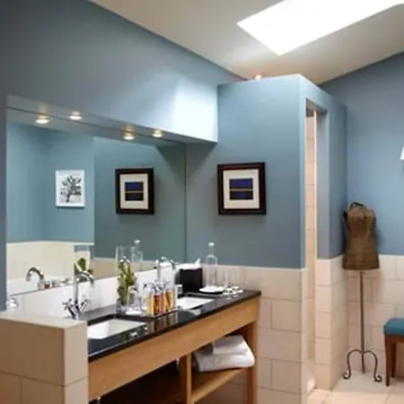 Feversham Arms & Verbena Hotel