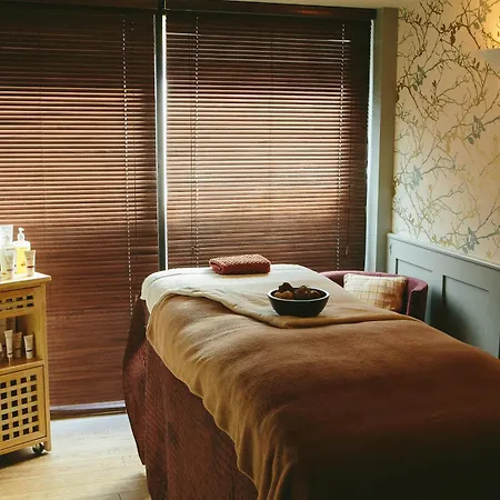 Feversham Arms Hotel&verbena 4*