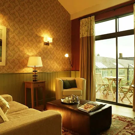 Feversham Arms Hotel&verbena